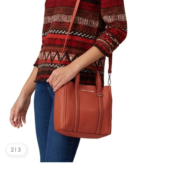 Marc Jacobs Tag Brick 21 Tote - Picture 4 of 5